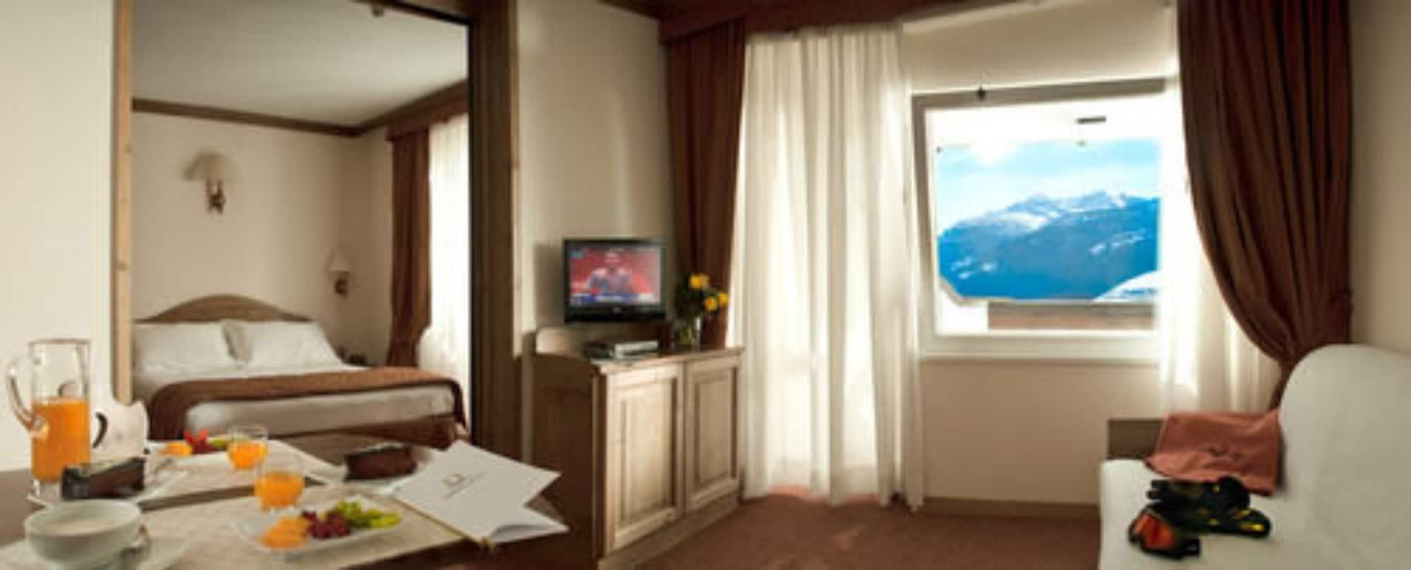Hotel Alaska Cortina Кортина-д'Ампеццо Экстерьер фото